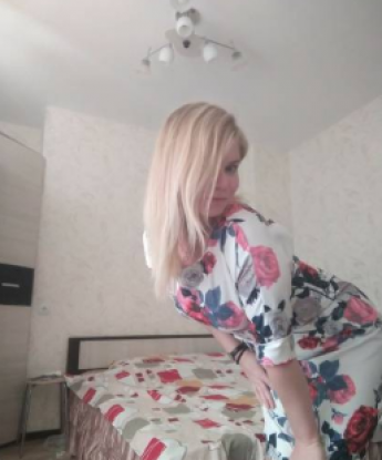 Экстравагантная рыжая красотка готова погрузить тебя в океан страсти и удовольствия. Приходи ко мне, и ты испытаешь настоящий взрыв эмоций! 8428, 27 лет